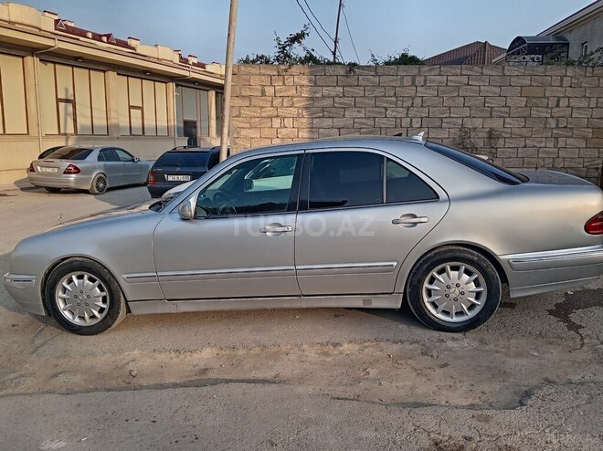 Mercedes E 200 2000, 330,000 km - 2.0 l - Bakı