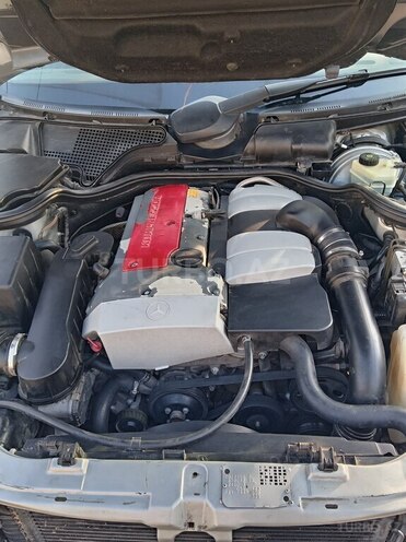 Mercedes E 200 2000, 330,000 km - 2.0 l - Bakı