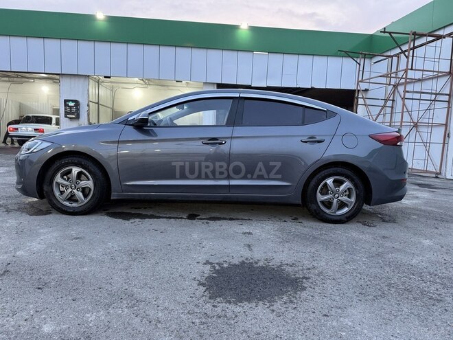 Hyundai Avante 2016, 241,210 km - 1.6 l - Sumqayıt