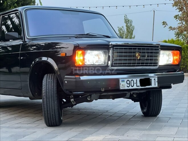 LADA (VAZ) 2107 2011, 94,523 km - 1.6 л - Saatlı
