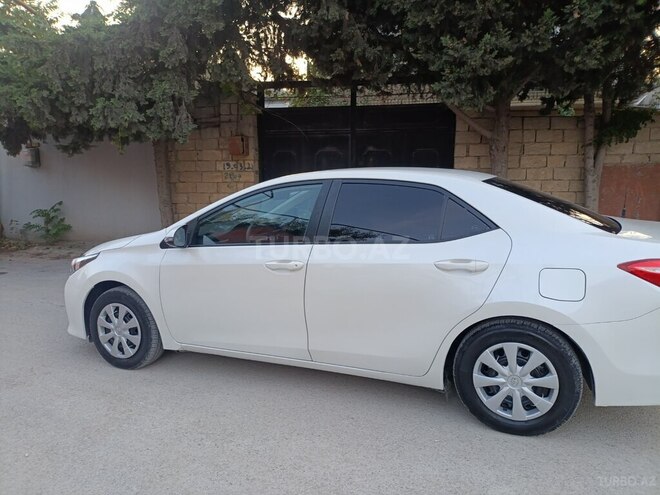 Toyota Corolla 2014, 250,000 km - 1.6 л - Bakı