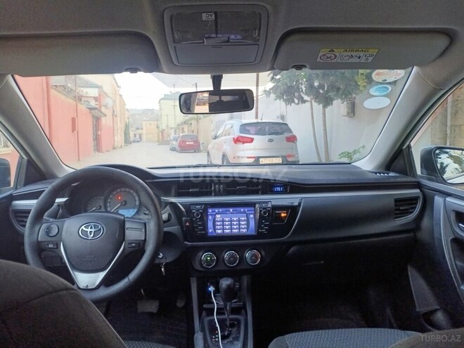 Toyota Corolla 2014, 250,000 km - 1.6 л - Bakı