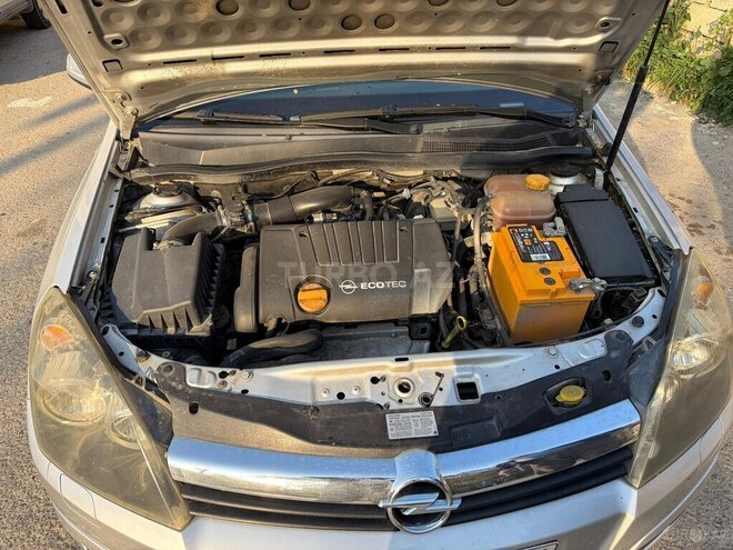 Opel Astra 2005, 260,000 km - 1.8 l - Bakı