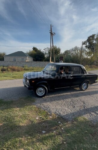 LADA (VAZ) 2107 2003, 800,000 km - 1.5 l - Yevlax