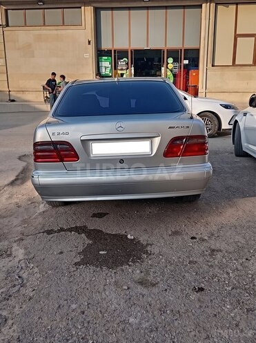 Mercedes E 200 2000, 330,000 km - 2.0 l - Bakı