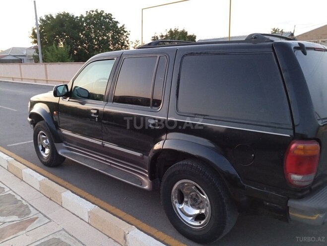 Ford Explorer 1997, 100,000 km - 4.0 л - Naxçıvan