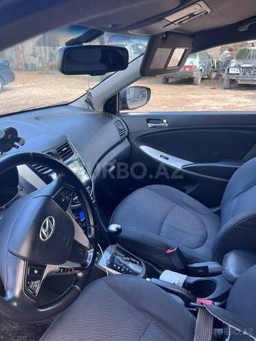 Hyundai Accent 2012, 270,000 km - 1.6 л - Sumqayıt