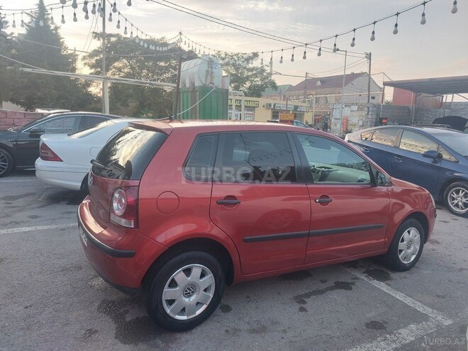 Volkswagen Polo 2005, 244,000 km - 1.4 l - Bakı