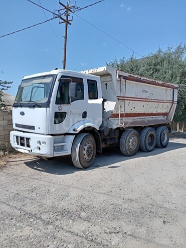 Ford Cargo 2006, 300,000 km - 7.5 л - Bakı