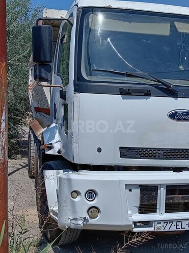 Ford Cargo 2006, 300,000 km - 7.5 л - Bakı