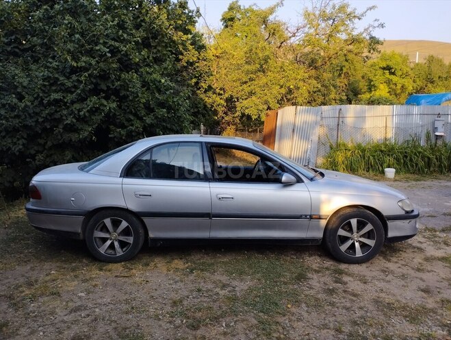 Opel Omega 1995, 279,624 km - 2.5 л - Şəmkir