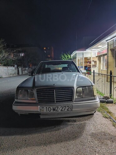 Mercedes E 220 1994, 446,620 km - 2.2 л - Bakı