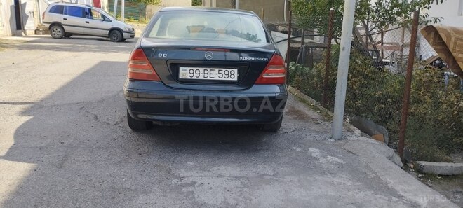 Mercedes C 200 2000, 423,000 km - 2.0 л - Oğuz