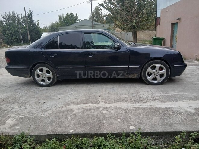 Mercedes E 200 2000, 315,000 km - 2.0 l - Şəki