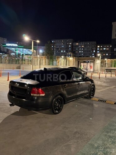 Volkswagen Polo 2012, 205,000 km - 1.6 l - Bakı