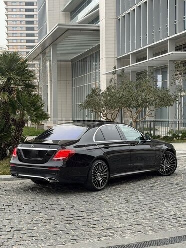 Mercedes E 220 d 2017, 120,000 km - 2.0 л - Bakı