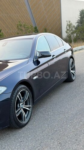 BMW 528 2012, 295,000 km - 2.0 л - Bakı