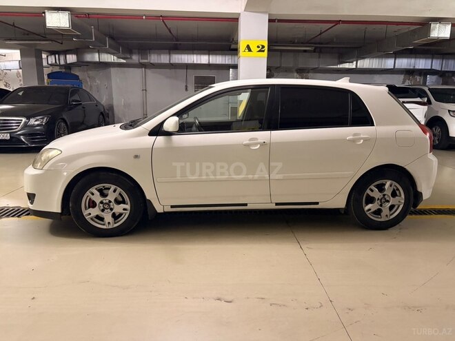 Toyota Corolla 2006, 325,000 km - 1.4 l - Bakı