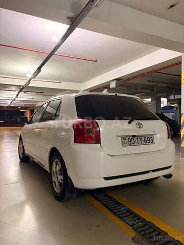 Toyota Corolla 2006, 325,000 km - 1.4 l - Bakı