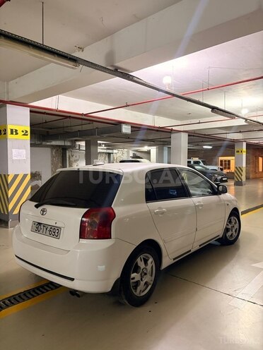 Toyota Corolla 2006, 325,000 km - 1.4 l - Bakı