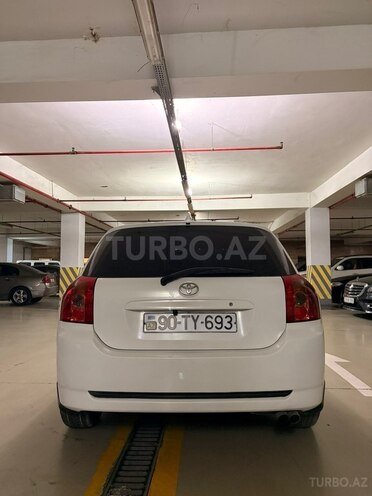 Toyota Corolla 2006, 325,000 km - 1.4 l - Bakı