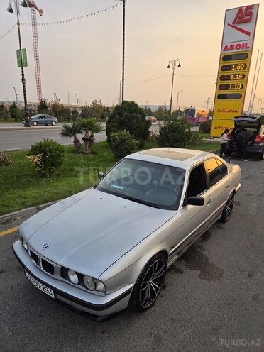 BMW 525 1994, 430,000 km - 2.5 l - Sumqayıt