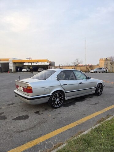 BMW 525 1994, 430,000 km - 2.5 l - Sumqayıt