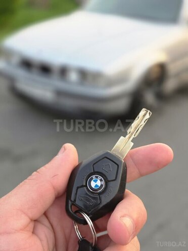 BMW 525 1994, 430,000 km - 2.5 l - Sumqayıt
