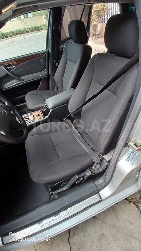 Mercedes E 270 2000, 375,065 km - 2.7 l - Saatlı
