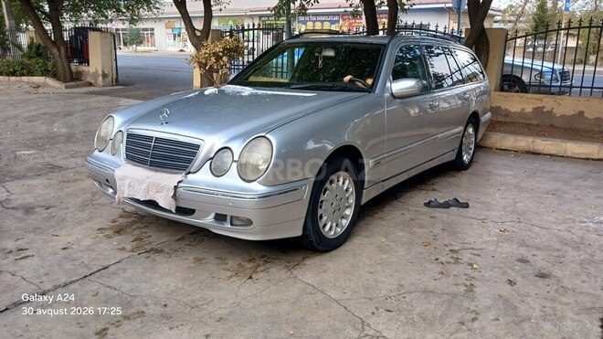 Mercedes E 270 2000, 375,065 km - 2.7 l - Saatlı
