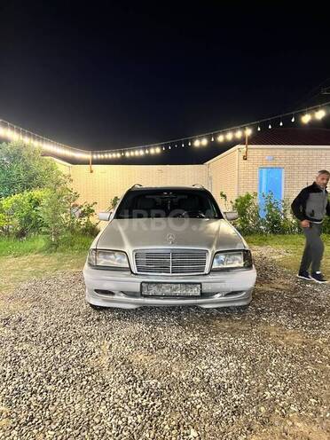 Mercedes C 220 1997, 490,000 km - 2.2 l - Bakı