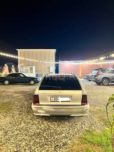 Mercedes C 220 1997, 490,000 km - 2.2 l - Bakı