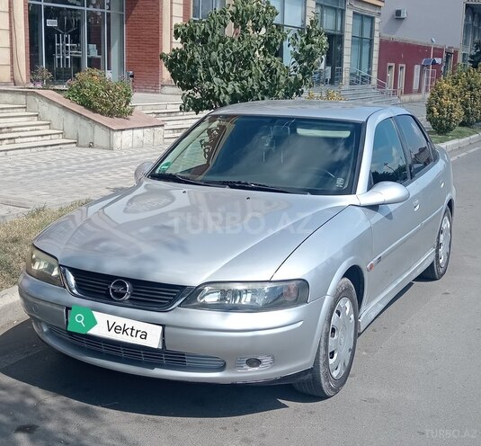 Opel Vectra 1999, 332,580 km - 1.8 l - Gəncə