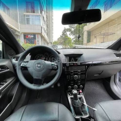 Opel Astra 2026, 300,000 km - 1.5 l - Şəki