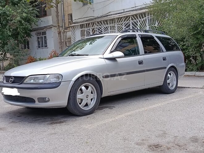 Opel Vectra 1998, 226,000 km - 2.0 l - Bakı