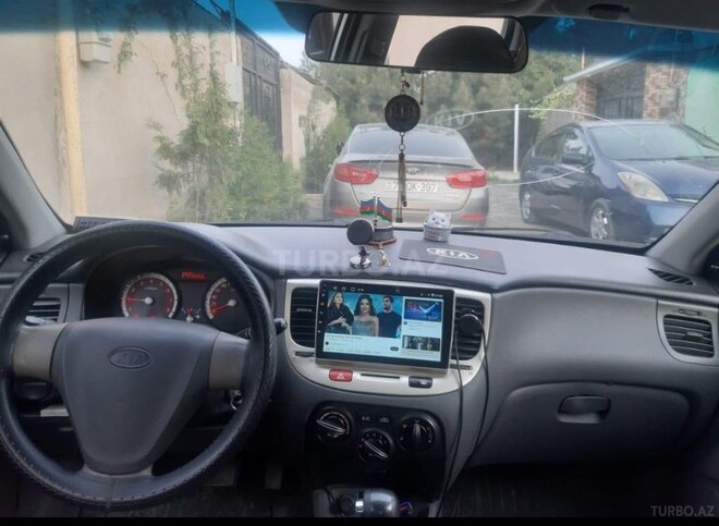 Kia Rio 2011, 280,000 km - 1.4 л - Bakı
