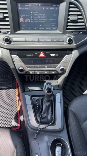Hyundai Elantra 2017, 183,465 km - 2.0 l - Bakı