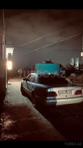 Mercedes E 230 1996, 250,000 km - 2.3 l - Sumqayıt