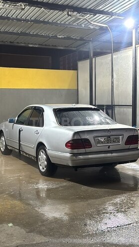 Mercedes E 230 1996, 250,000 km - 2.3 l - Sumqayıt