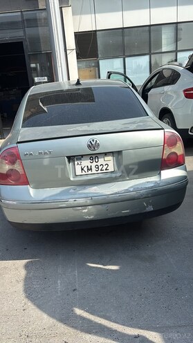 Volkswagen Passat 2004, 221,000 km - 1.8 l - Bakı