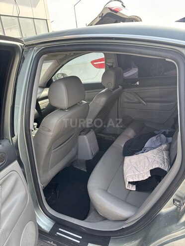 Volkswagen Passat 2004, 221,000 km - 1.8 l - Bakı