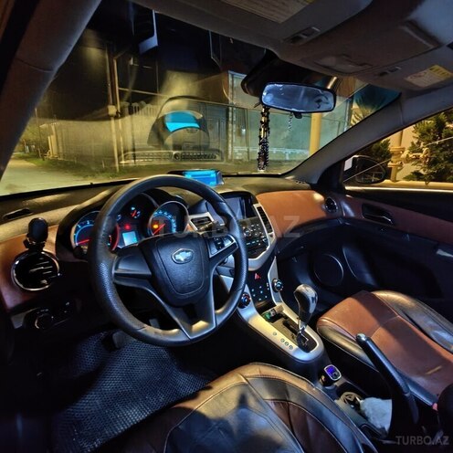 Chevrolet Cruze 2009, 288,500 km - 1.6 l - Bakı
