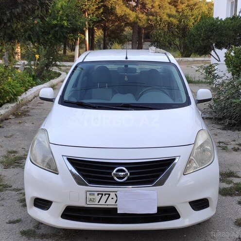 Nissan Sunny 2014, 176,000 km - 1.5 l - Bakı