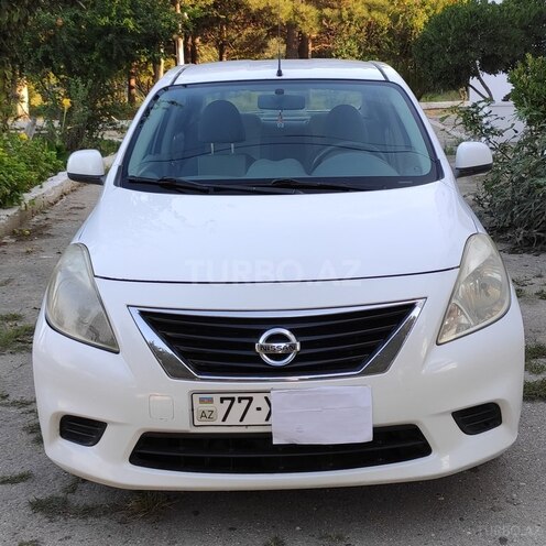 Nissan Sunny 2014, 176,000 km - 1.5 l - Bakı