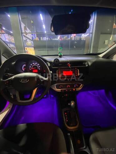 Kia Rio 2015, 176,700 km - 1.6 l - Bakı