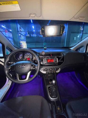 Kia Rio 2015, 176,700 km - 1.6 l - Bakı