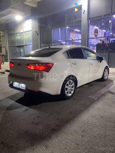 Kia Rio 2015, 176,700 km - 1.6 l - Bakı