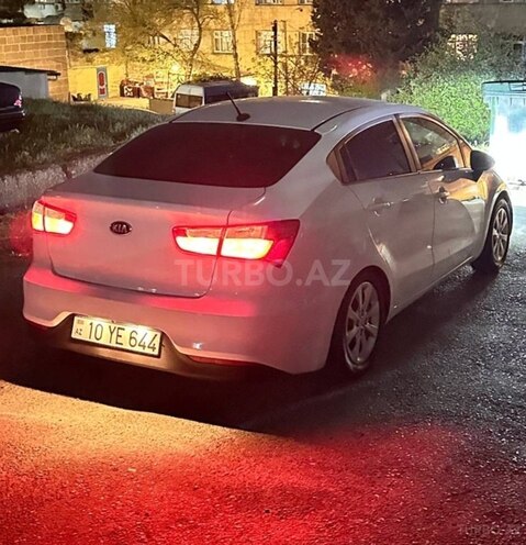 Kia Rio 2015, 176,700 km - 1.6 l - Bakı