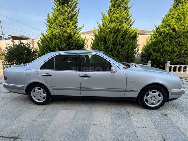 Mercedes E 240 1996, 362,135 km - 2.4 l - Bakı