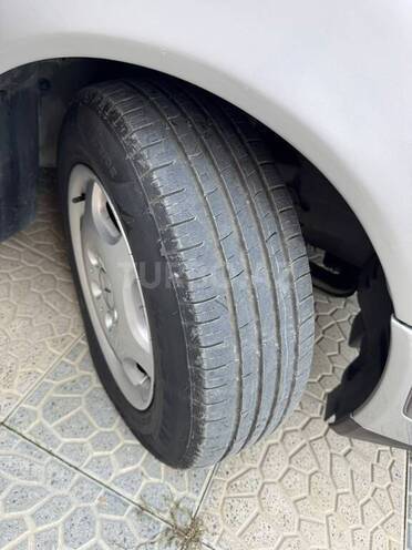 Mercedes E 240 1996, 362,135 km - 2.4 l - Bakı